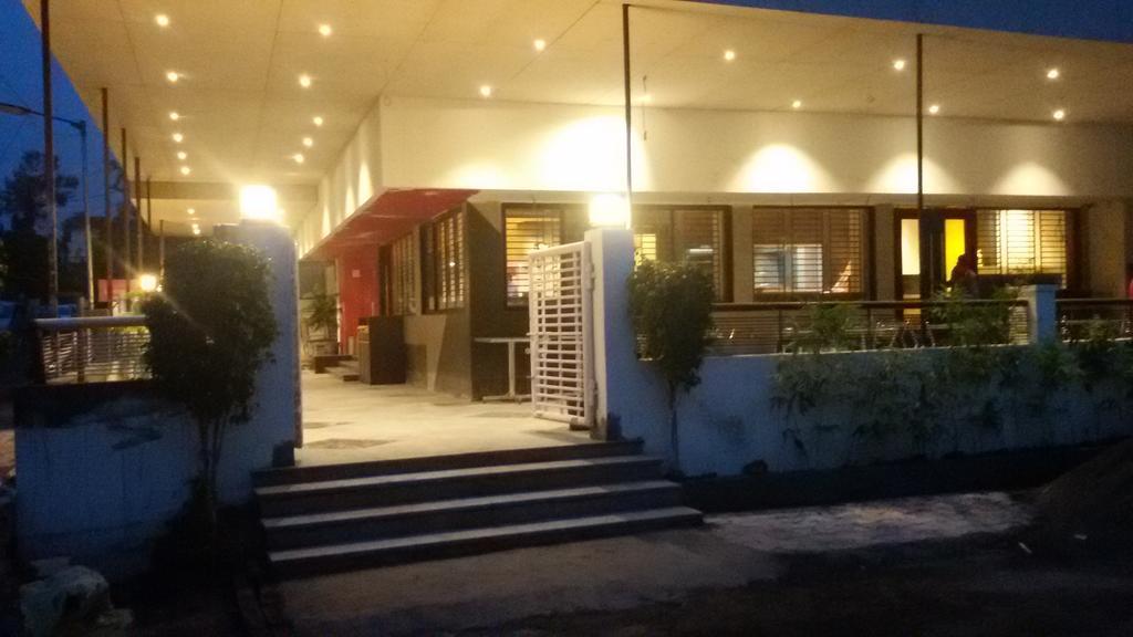 Hotel Vijay Residency Aurangabad  Eksteriør bilde