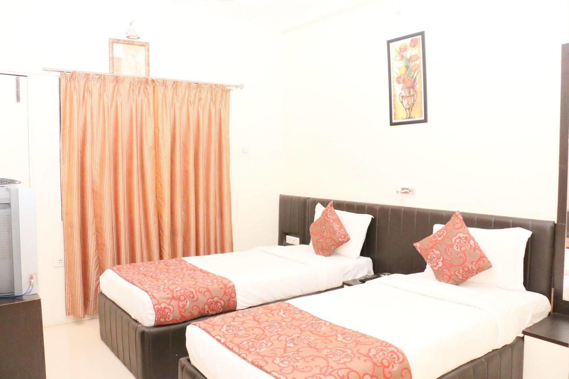 Hotel Vijay Residency Aurangabad  Eksteriør bilde